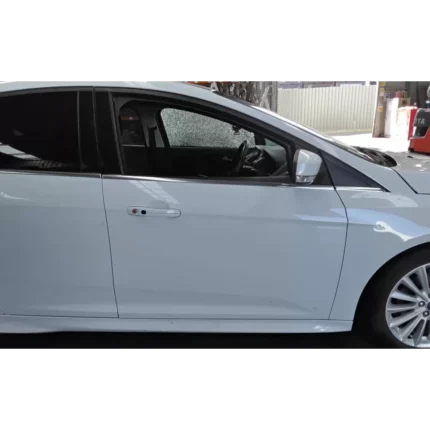 FORD FOCUS RIGHT FRONT DOOR LZ, HATCH/SEDAN, VIN MPB, TREND/SPORT/TITANIUM, 07/1